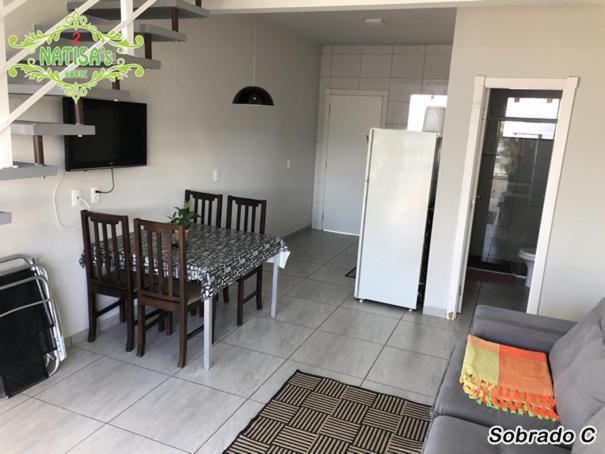 Sobrados Aconchegante Com Piscina "Natisashouse" Villa Bombinhas Luaran gambar