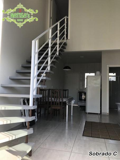 Sobrados Aconchegante Com Piscina "Natisashouse" Villa Bombinhas Luaran gambar