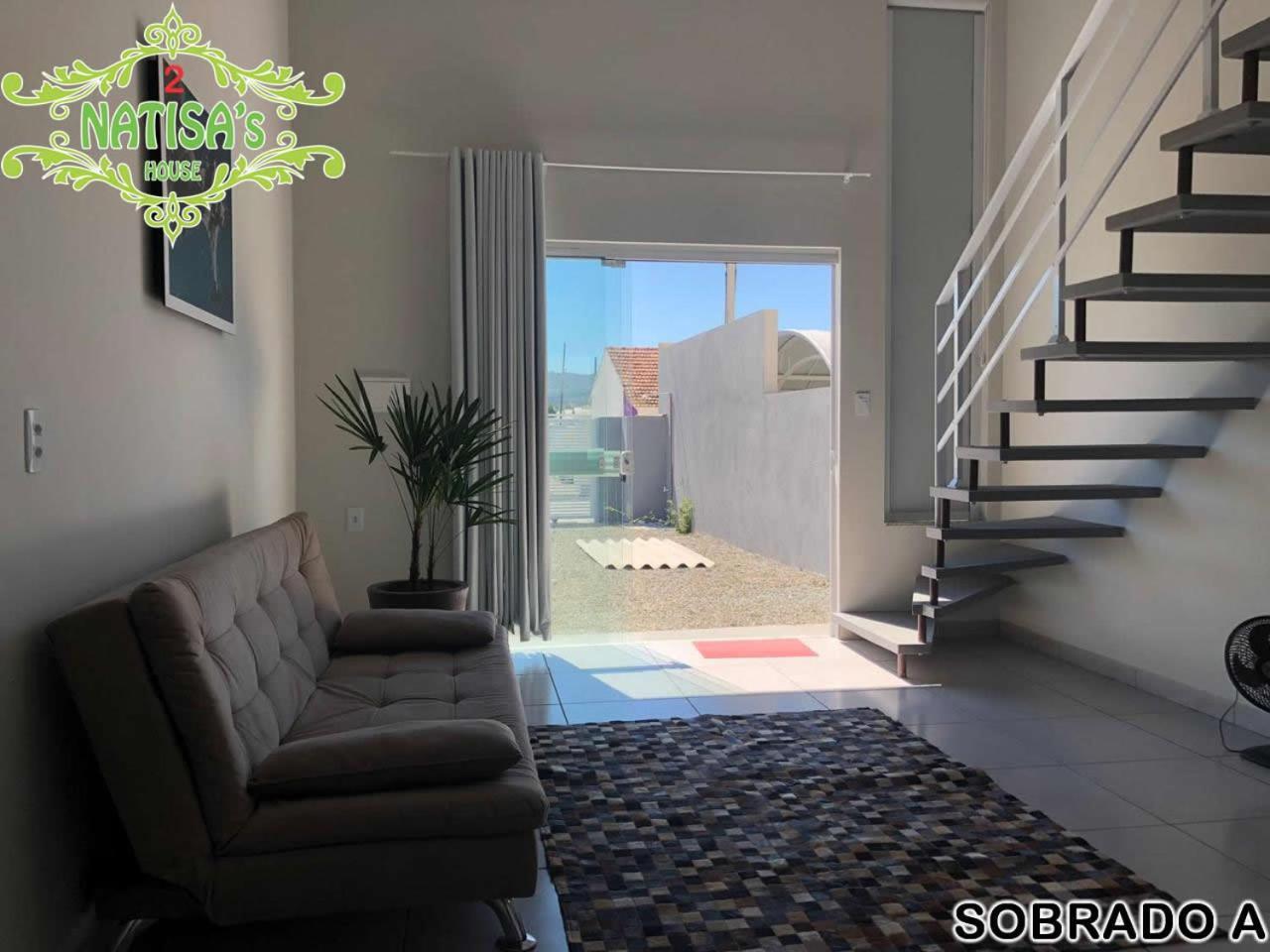 Sobrados Aconchegante Com Piscina "Natisashouse" Villa Bombinhas Luaran gambar